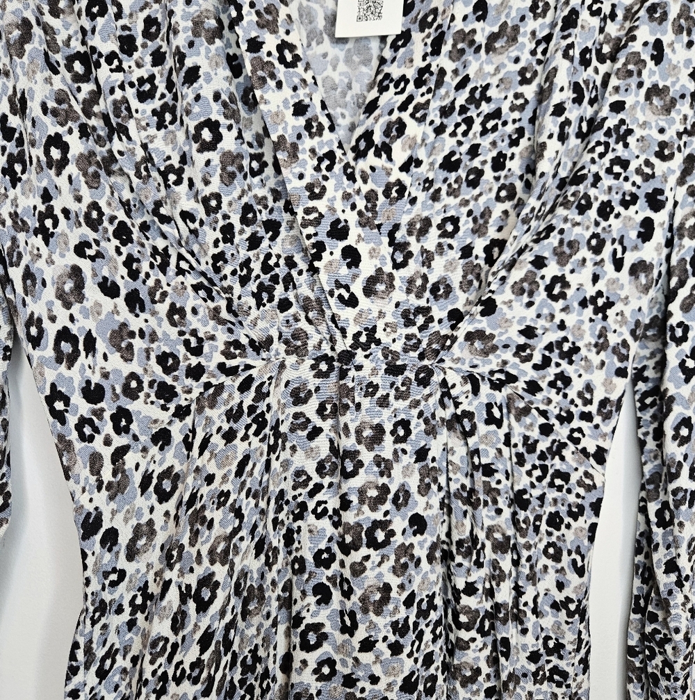 Zara Floral Long Sleeve Deep Plunge Flowy Mini Dress NWT XS - Picture 4 of 8
